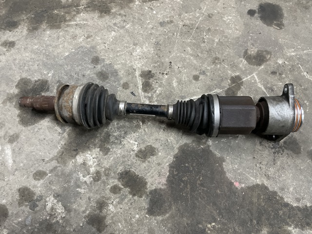 Привід лівий 22816826 OPEL
