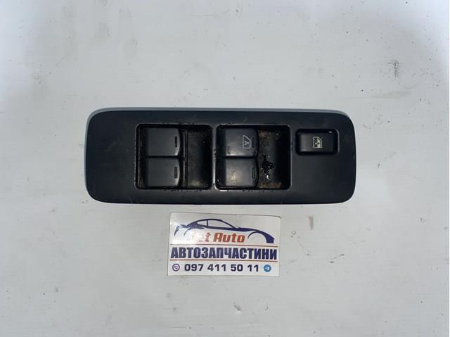 Кнопковий блок керування склопідіймачами передній лівий 25401JD00B NISSAN