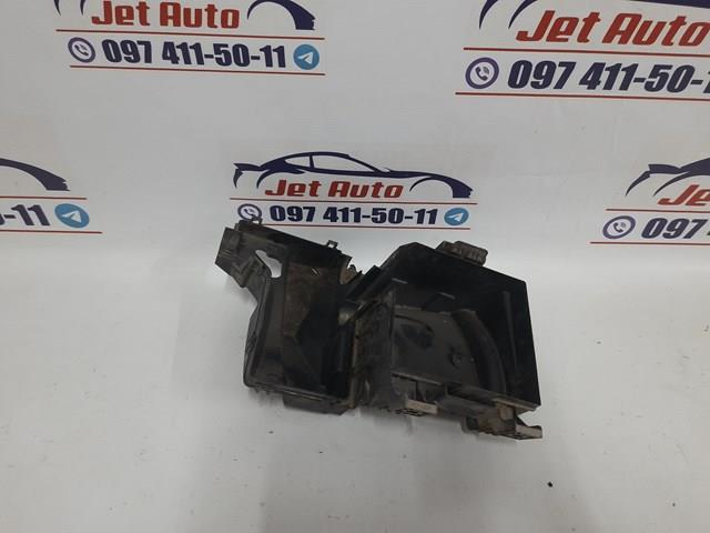 Коробка запобіжників 284B8JD00A NISSAN