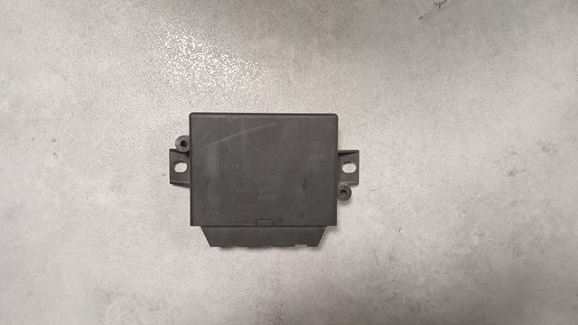 Модуль керування (ЕБУ) парктроніком 30682548 VOLVO