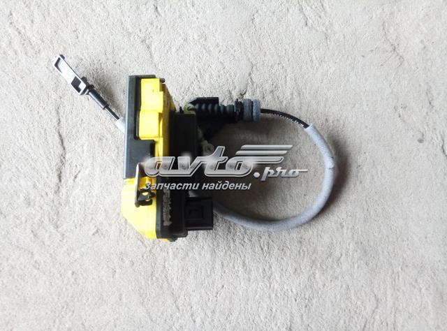 Замок водійських дверей 30699747 VOLVO
