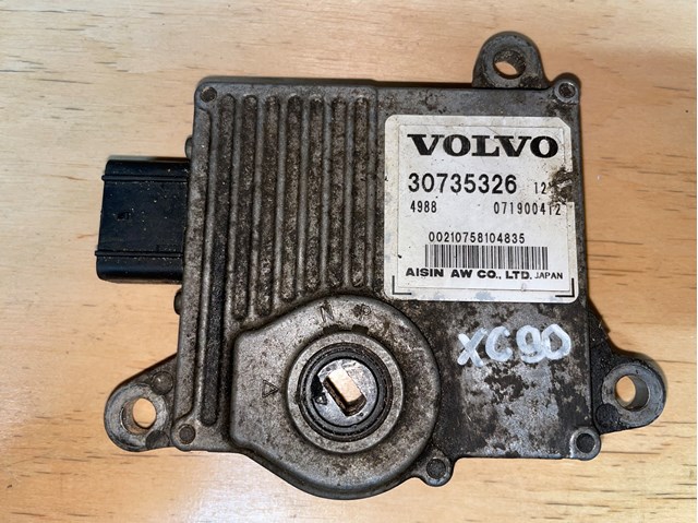 Блок управління акпп 30735326 VOLVO