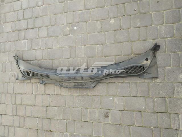 Водостік лобового скла, жабо 30745377 VOLVO