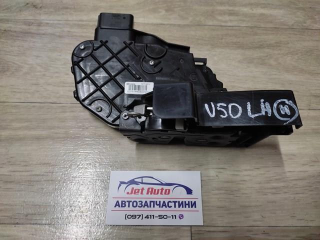 Замок водійських дверей 30753658 VOLVO