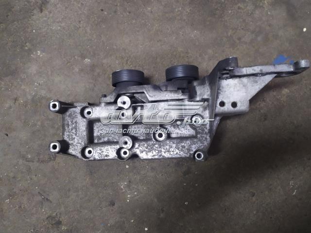 Кронштейн генератора (натяжний) 30757168 VOLVO