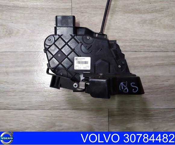 Замок водійських дверей 30784482 VOLVO