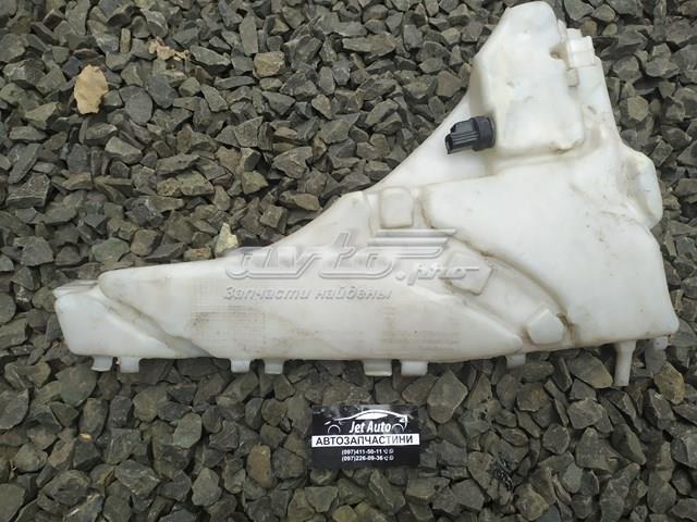 Бачок склоомивача 31253148 VOLVO