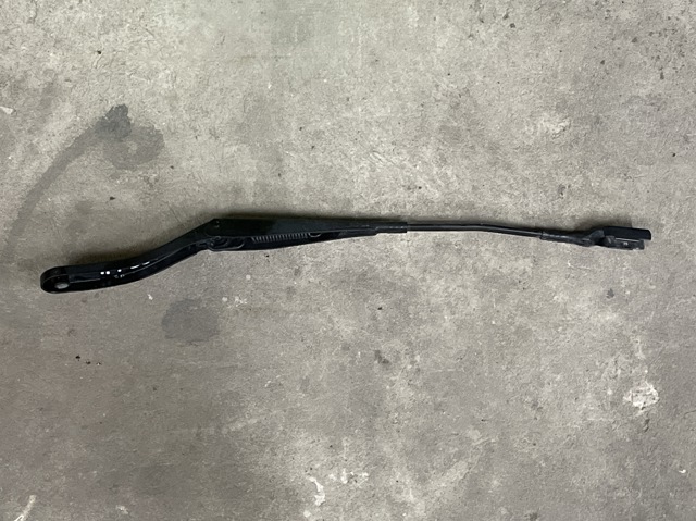 Ричаг двірника Volvo V50