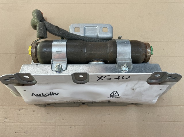 Подушка безпеки бокова 31271211 VOLVO
