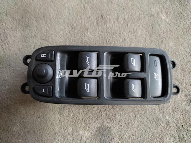 Кнопки переднього лівого склопід'ємника 31272009 VOLVO