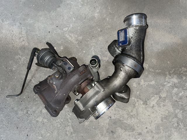 Турбонаддув 31293086 VOLVO