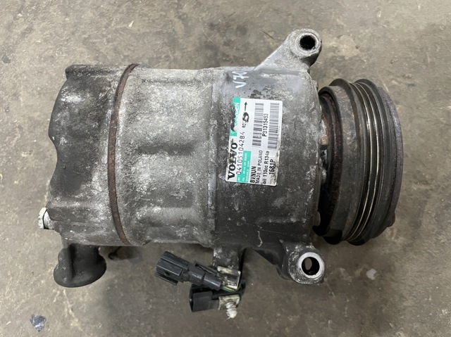 Компресор системи кондиціювання 31315453 VOLVO