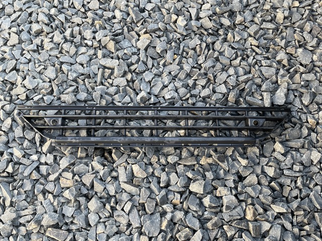 Решітка переднього бампера, нижня 31323775 VOLVO