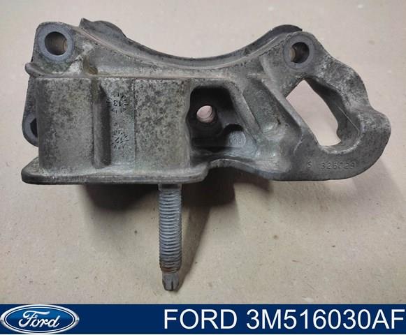 Кронштейн подушки (опори) двигуна, правої 3M516030AF FORD