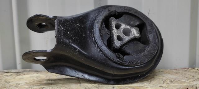 Задня подушка двигуна 3M516P082 FORD