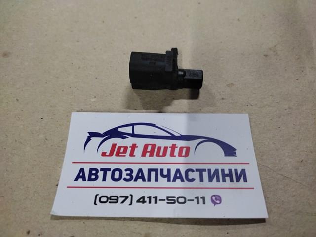 Датчик АБС (ABS) задній 3M5T2B372BD FORD
