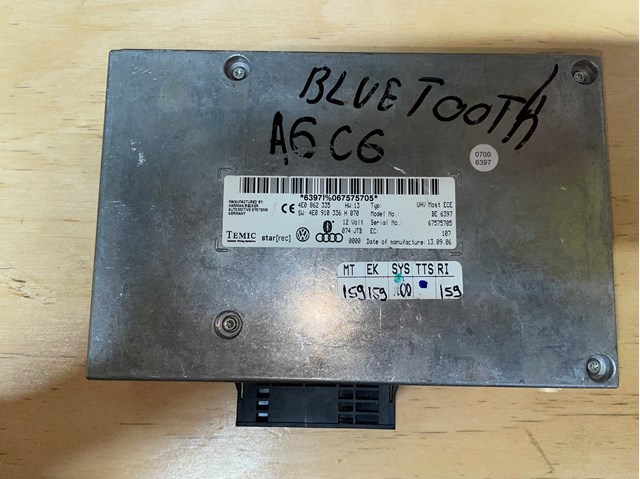 Блок керування Bluetooth 4E0862335 VAG
