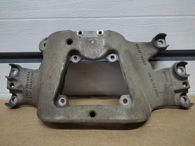 Балка кріплення коробки передач 4F0399263K VAG