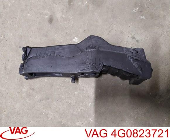 Ущільнювач арки крила 4G0823721 VAG