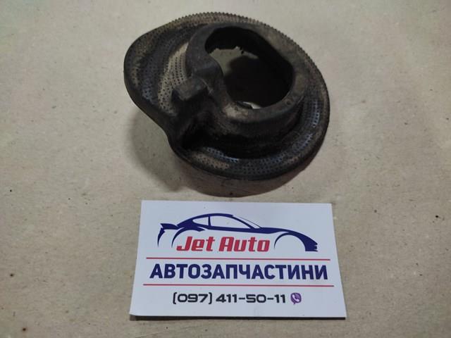 Проставка (гумове кільце) пружини задньої, нижня 55032JD00A NISSAN