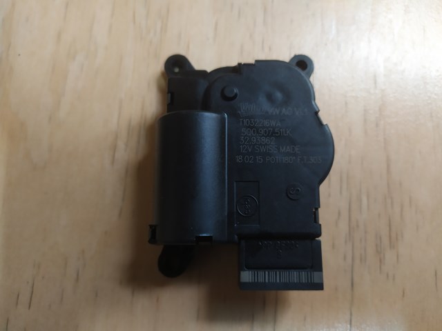 Двигун заслінки печі 5Q0898511G VAG