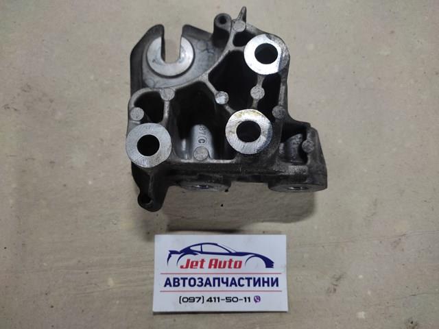 Права подушка мотора 6M516030BA FORD