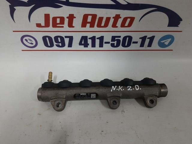 Рампа форсунок системи упорскування палива 8200842432 NISSAN