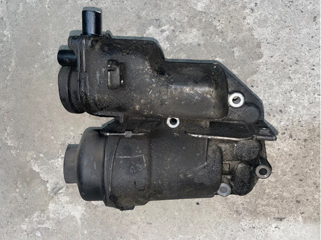 Корпус маслофільтра 8642839 VOLVO