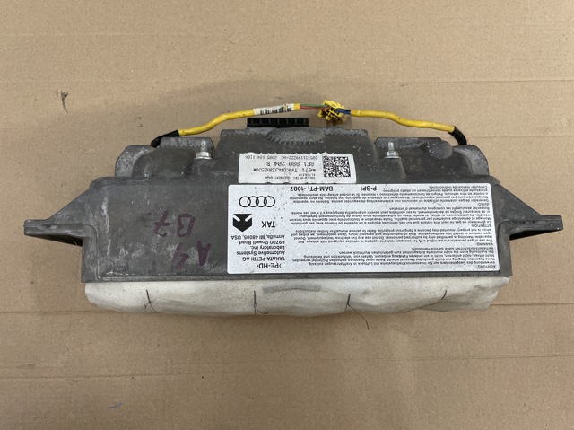 Подушка безпеки бокова 8E1880204B VAG