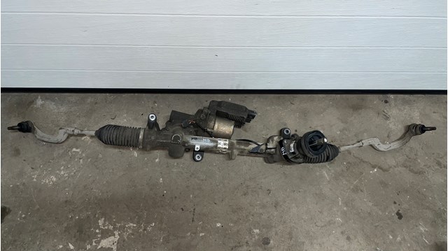 Кермова рейка A2464609400 MERCEDES