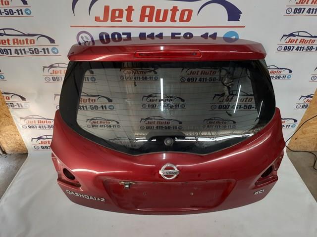 Треті двері Nissan Qashqai +2 I