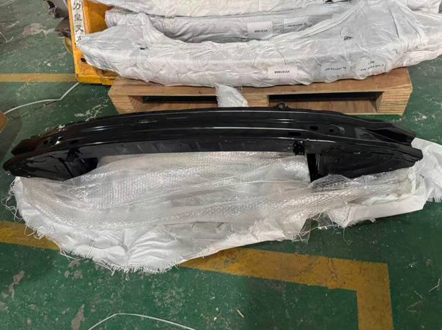 Підсилювач бампера переднього 57711AN00A9P КИТАЙ
