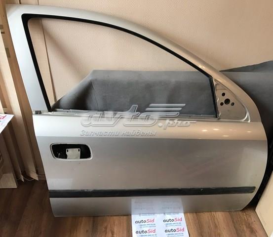 Дверка передня права 13189980 OPEL