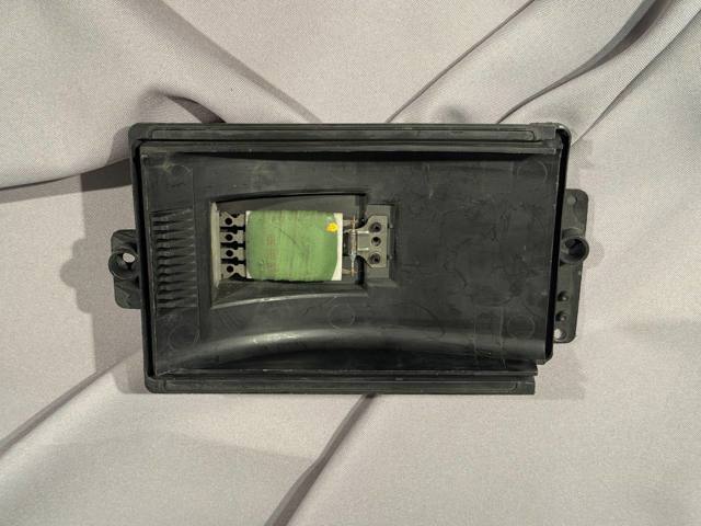 Регулятор оборотів пічки 1J0819022 VAG