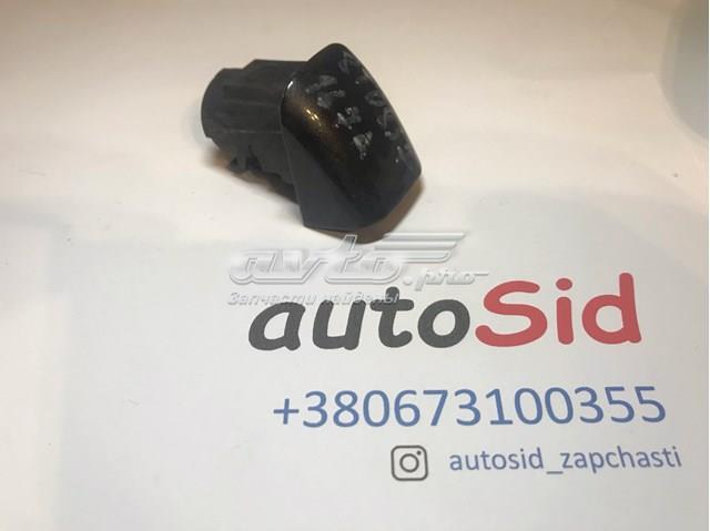Накладка ручки дверей 8T0837167A VAG
