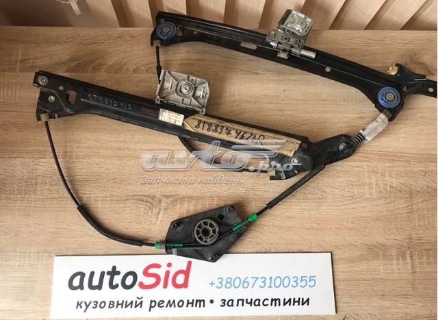 Склопідйомник передньої правої двері 8T8837462B VAG