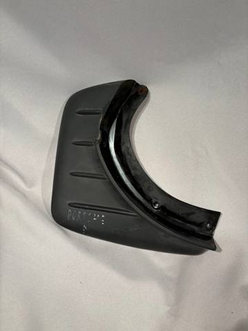 Бризговик задній, правий 9555048220001C PORSCHE