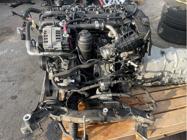 Колектор впускний 11618511363 BMW