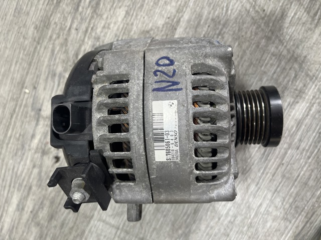Генератор 12317605061 BMW