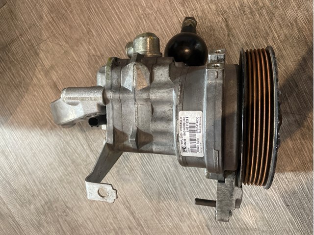Насос ГПК 32416781266 BMW