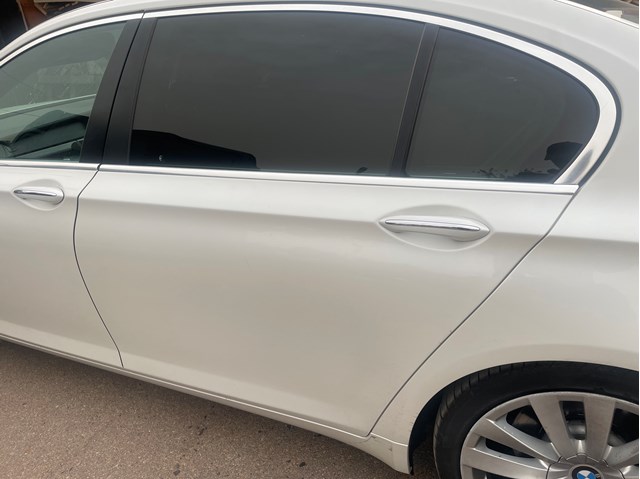 Двері задні 41007203981 BMW