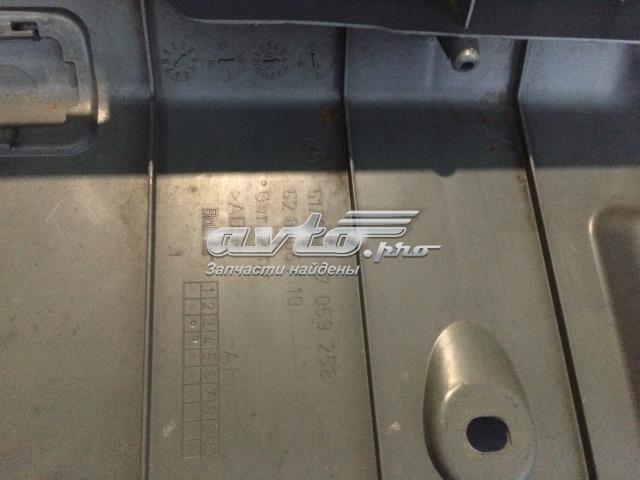 Накладка перегородки 51477059258 BMW
