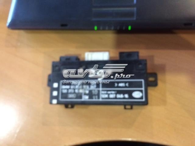 Блок комфорту передніх дверей 61356904247 BMW