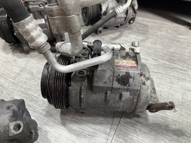 Насос кондиціонера 64526909628 BMW