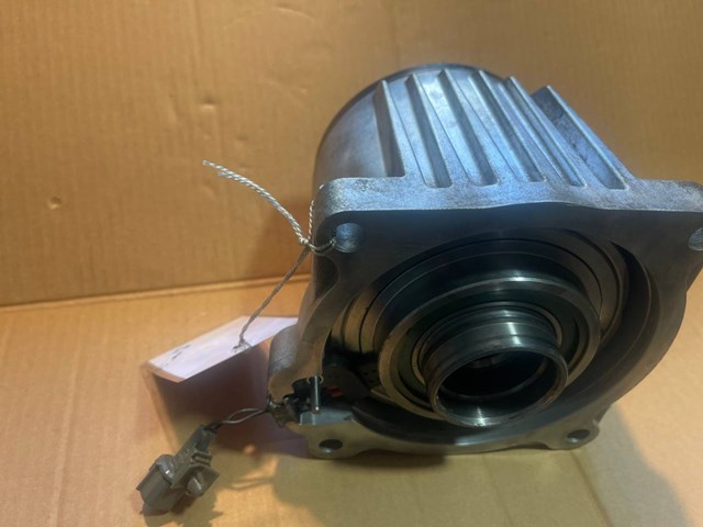 Муфта підключення заднього моста 3570A031 MITSUBISHI