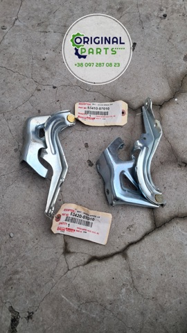 Завіс капота, лівий 5342007010 TOYOTA