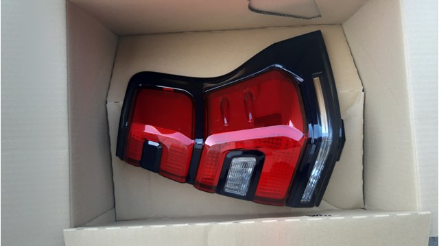Задній правий стоп 8155160C30 TOYOTA