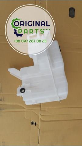 Бачок омивача лобового скла 853150E160 TOYOTA