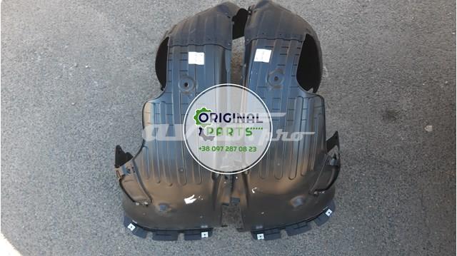 Підкрилок передній лівий 86811D4000 HYUNDAI