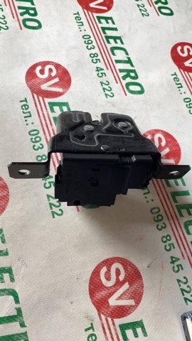 Замок кришки багажника 51247248075 BMW